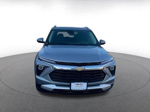 Used 2025 Chevrolet TrailBlazer LT image 4