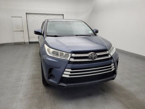 Used 2019 Toyota Highlander LE image 14