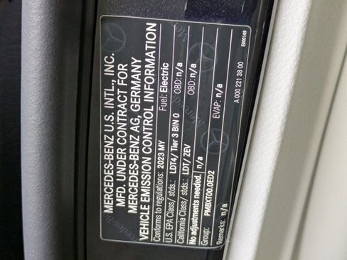 Certified 2023 Mercedes-Benz EQS 580 4MATIC SUV image 24