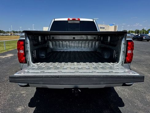 Used 2018 Chevrolet Silverado 1500 LT w/ Texas Edition AWD/4WD image 22