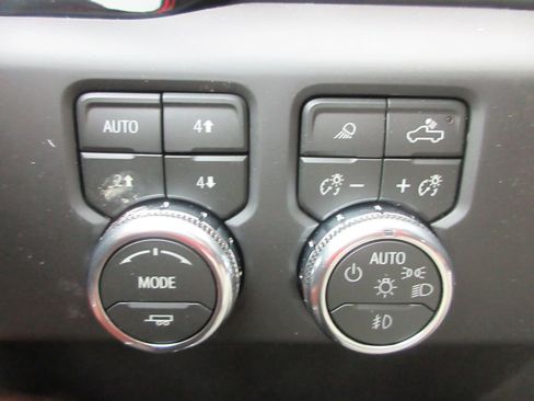 New 2026 GMC Sierra 2500 Denali Ultimate AWD/4WD image 18