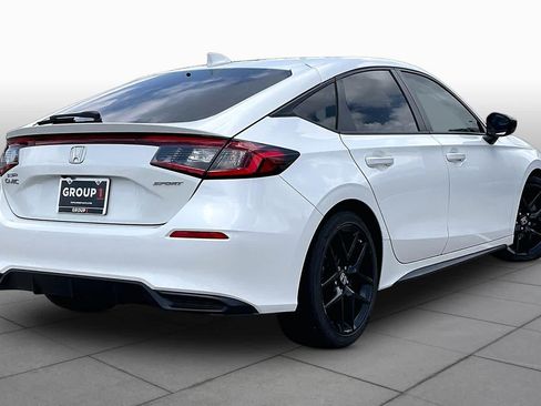 Used 2023 Honda Civic Sport image 12