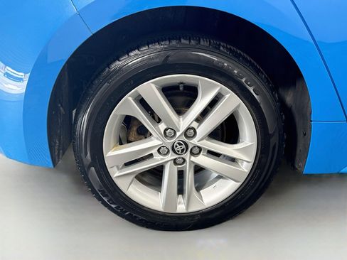 Used 2019 Toyota Corolla SE w/ SE Option Package FWD image 33