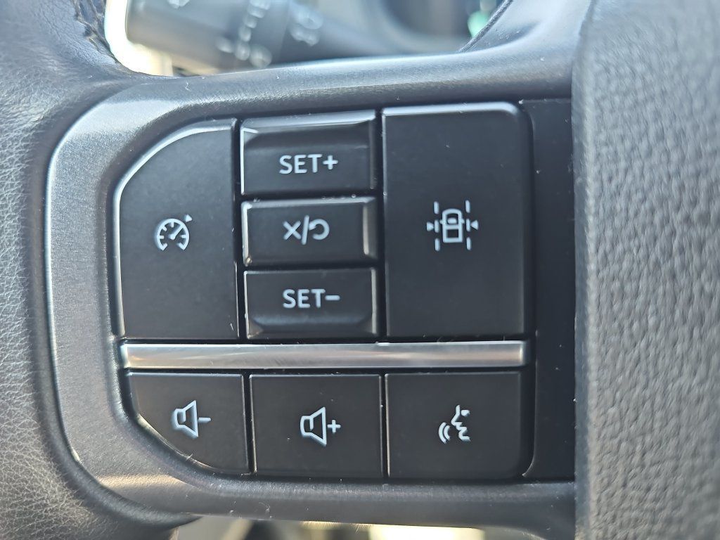 Used 2024 Ford F150 XLT w/ FX4 Off-Road Package AWD/4WD image 16