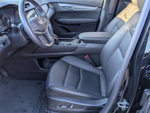Certified 2023 Cadillac XT5 Luxury image 19