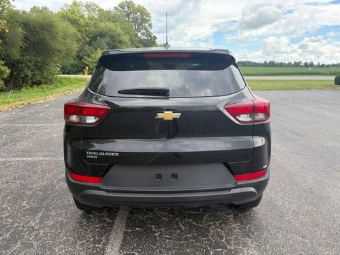 Used 2024 Chevrolet TrailBlazer LS w/ LS Convenience Package AWD/4WD image 13