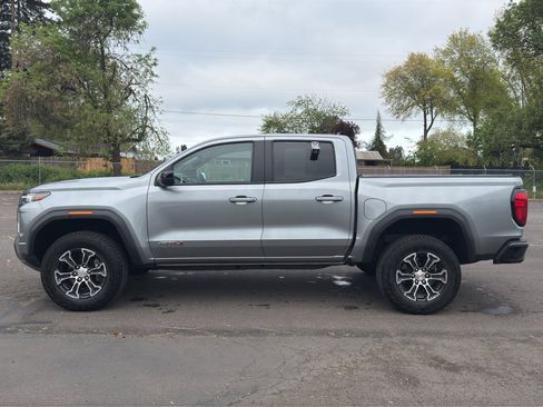 Used 2023 GMC Canyon AT4 w/ Canyon Safety Plus Package AWD/4WD image 20