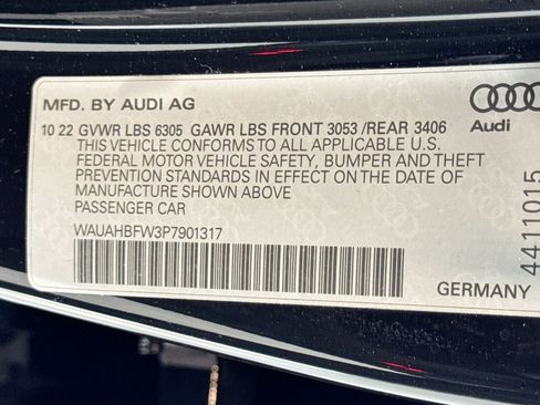 Used 2023 Audi RS e-tron GT AWD/4WD image 30
