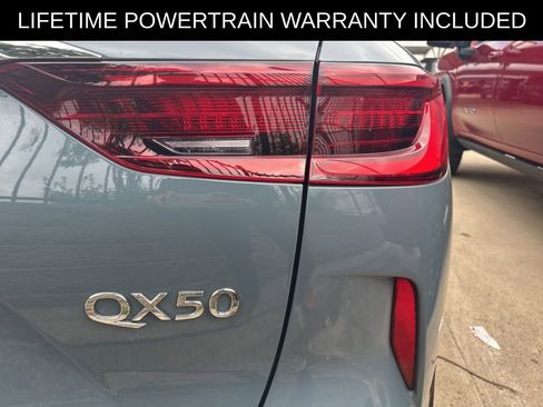 Certified 2023 INFINITI QX50 Luxe image 7
