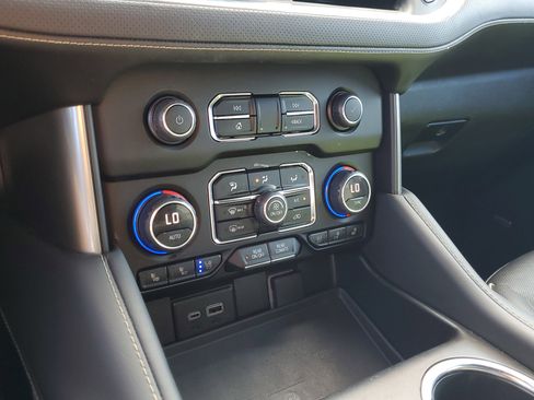 Used 2023 Chevrolet Tahoe Premier image 26