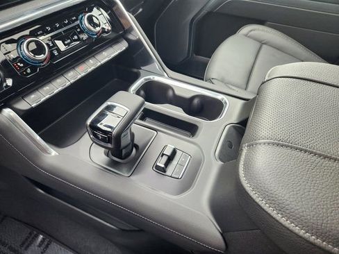 New 2026 GMC Sierra 1500 Denali w/ Technology Package AWD/4WD image 19