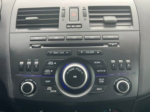 Used 2012 MAZDA MAZDA3 i Touring image 21