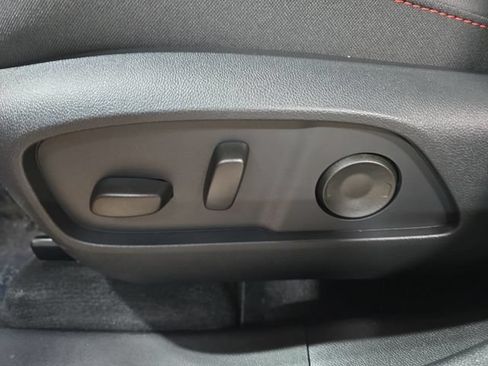 New 2027 Chevrolet Equinox RS w/ LPO, Floor Liner Package AWD/4WD image 31