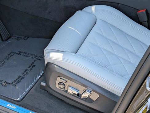 New 2026 BMW X5 xDrive50e AWD/4WD image 4