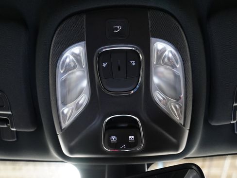 New 2026 Jeep Compass Trailhawk w/ Sun, Sound & Navigation Group image 33