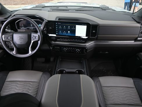 Used 2024 Chevrolet Silverado 2500 ZR2 w/ ZR2 Bison Edition AWD/4WD image 33