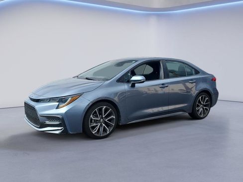 Used 2020 Toyota Corolla SE w/ SE Premium Package FWD image 1