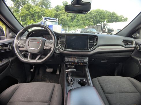 Used 2023 Dodge Durango GT AWD/4WD image 17
