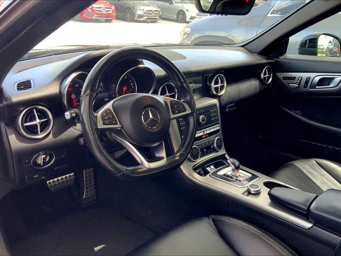 Used 2019 Mercedes-Benz SLC 300 image 17