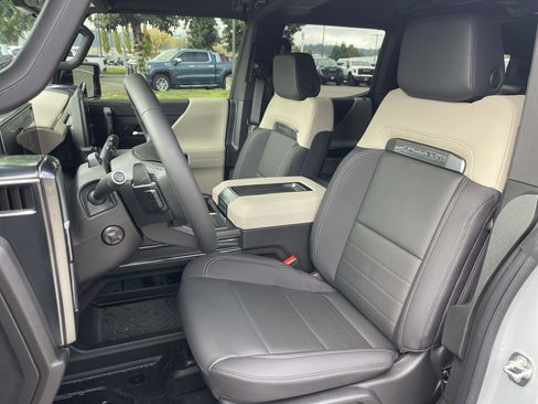 New 2026 GMC Hummer EV SUV image 53