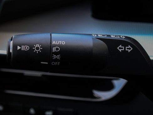 Used 2025 Nissan Murano SL w/ Cargo Package image 25