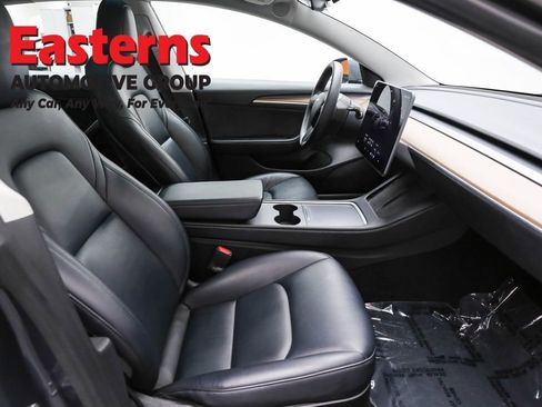 Used 2023 Tesla Model 3 Performance image 21