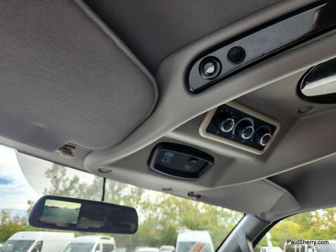 Used 2023 Chevrolet Express 2500 image 41