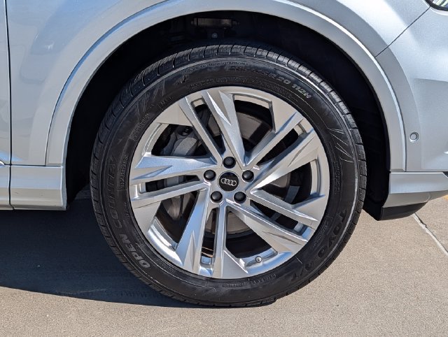 Used 2024 Audi Q7 3.0T Premium Plus AWD/4WD image 8