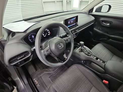 Used 2025 Honda HR-V LX image 12