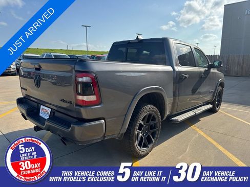 Used 2021 RAM 1500 Laramie AWD/4WD image 7
