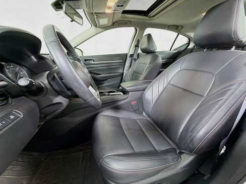 Certified 2023 Nissan Altima 2.5 SR w/ SR Premium Package FWD image 28