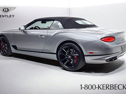 Certified 2022 Bentley Continental GT image 24