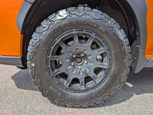 Used 2018 Subaru Crosstrek 2.0i Premium image 12