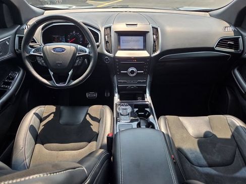 Used 2019 Ford Edge ST w/ Convenience Package AWD/4WD image 15