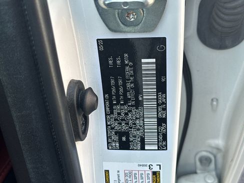 Used 2023 Toyota 4Runner TRD Off-Road Premium w/ Off Road Premium Plus Package image 26