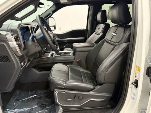 Used 2026 Ford F250 Platinum image 14