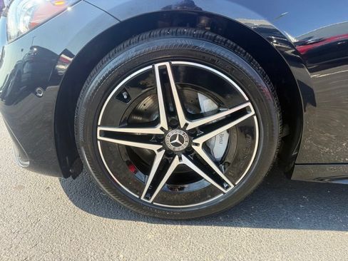 Used 2023 Mercedes-Benz C 300 4MATIC Sedan image 13