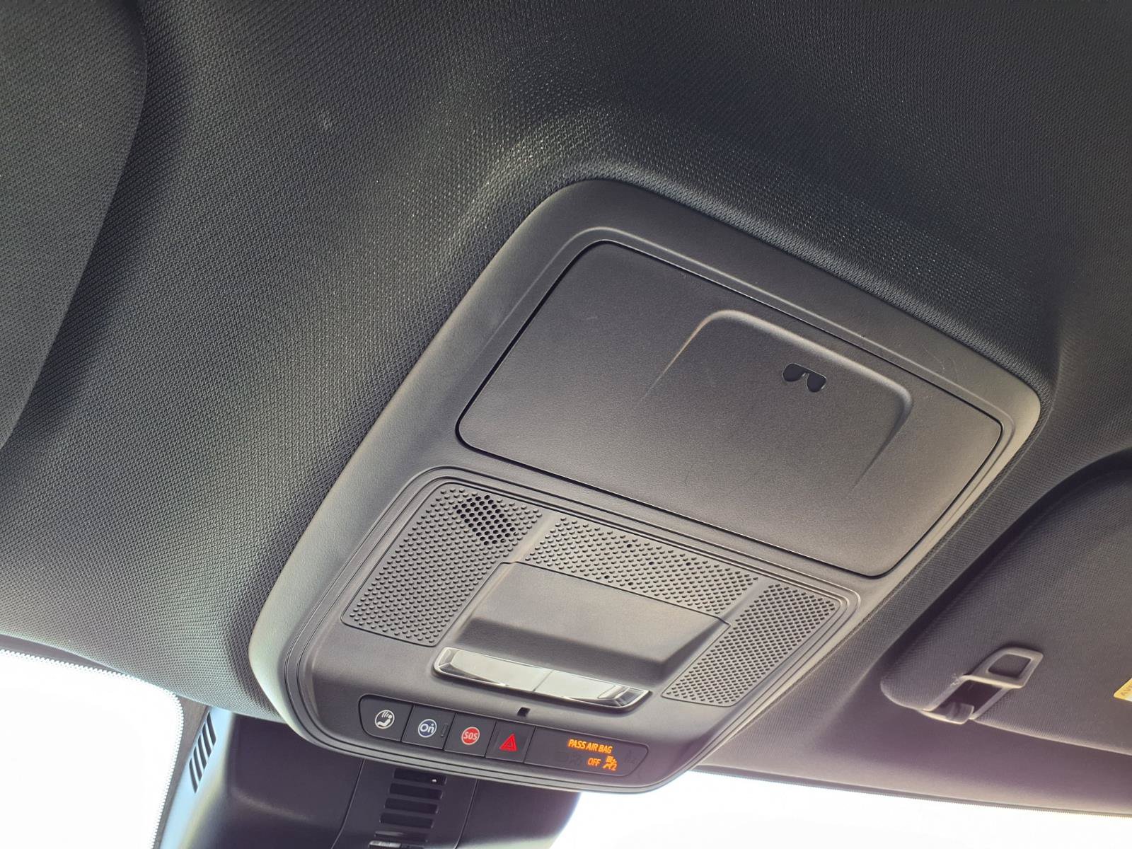 Used 2025 Buick Enclave Sport Touring FWD image 8