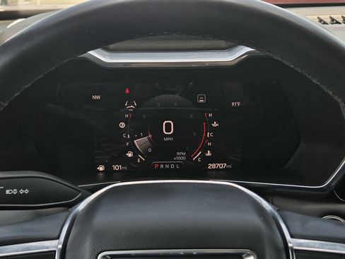 Used 2023 GMC Canyon Elevation w/ Convenience Package RWD image 16