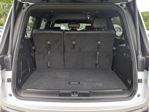 New 2026 Jeep Grand Wagoneer 2WD image 11