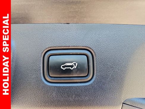 Used 2022 Hyundai Tucson Limited w/ Cargo Package image 13