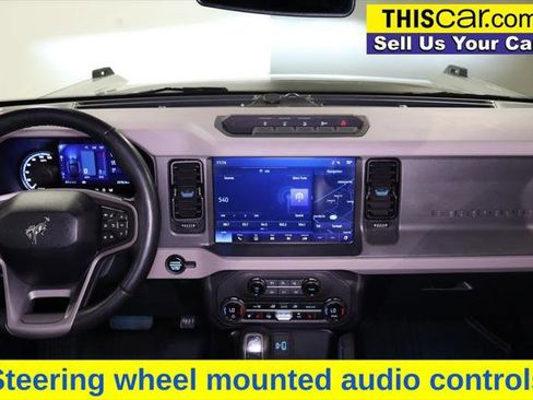 Used 2024 Ford Bronco Wildtrak image 18