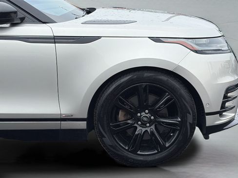 Used 2019 Land Rover Range Rover Velar R-Dynamic SE AWD/4WD image 30