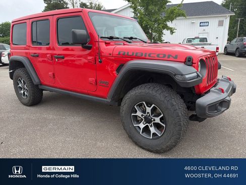 Used 2021 Jeep Wrangler Unlimited Rubicon AWD/4WD image 3