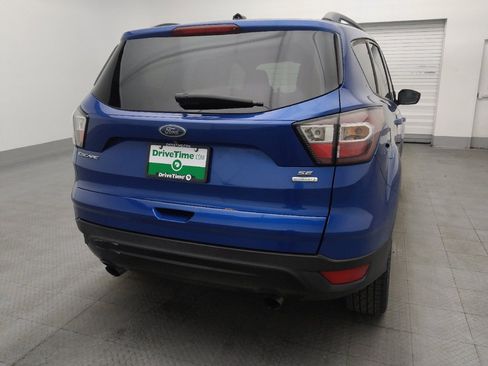 Used 2017 Ford Escape SE w/ SE Sport Appearance Package image 7