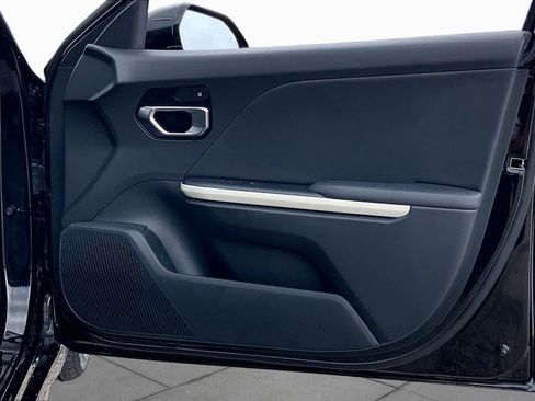 Certified 2025 Kia K4 GT-Line w/ GT-Line Sunroof Package FWD image 42