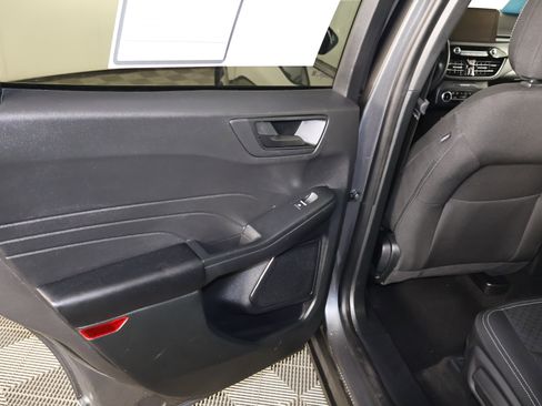 Used 2025 Ford Escape Active image 46