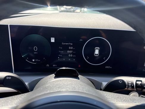 Certified 2025 Hyundai Tucson SEL AWD/4WD image 33