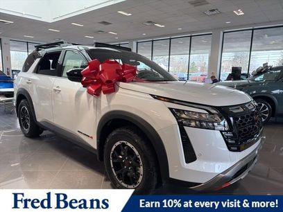 New 2026 Nissan Pathfinder Rock Creek w/ Rock Creek Premium Package