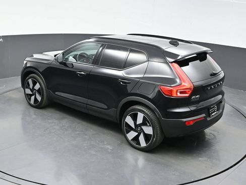 Used 2023 Volvo XC40 Recharge Ultimate w/ Protection Package Premier AWD/4WD image 39